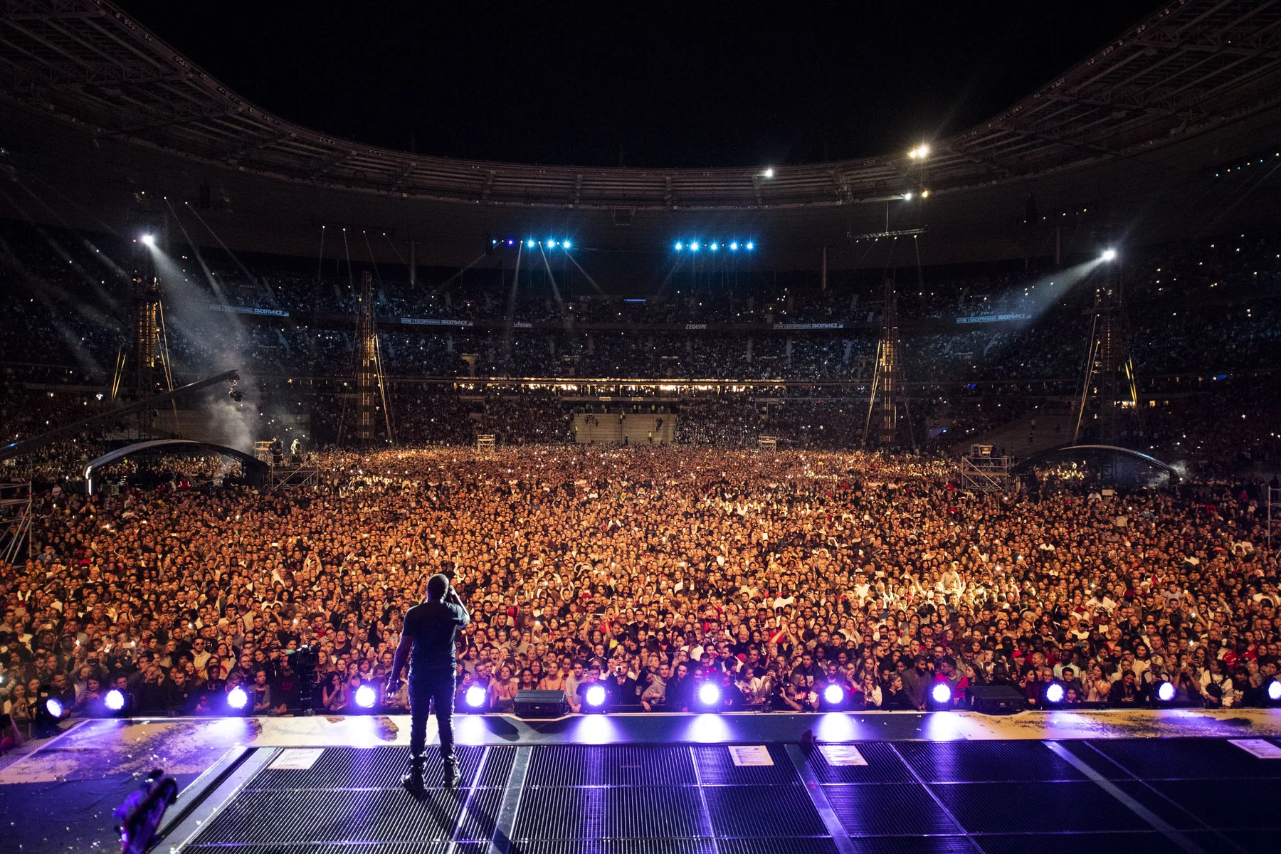 GIMS live at Stade de France